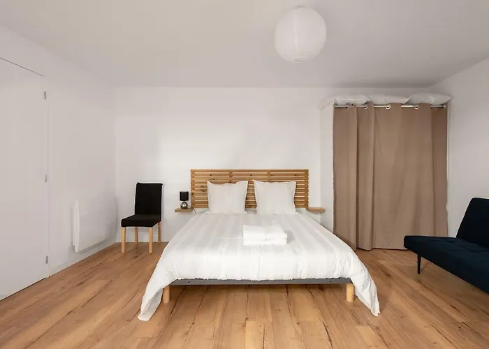 Les Portes De - Havre De Paix * Castelnau-de-Montmiral